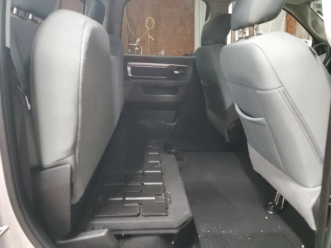 2018 Ram 2500 Slt VIN: 3C6UR5DL2JG411753 Lot: 87439024