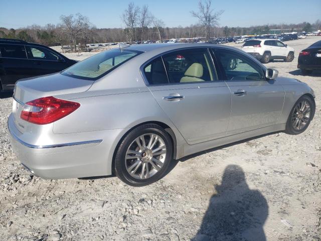  HYUNDAI GENESIS 2013 Silver