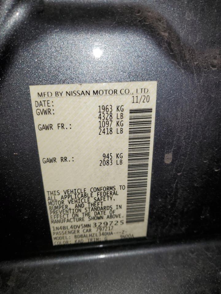 2021 Nissan Altima - Image 12