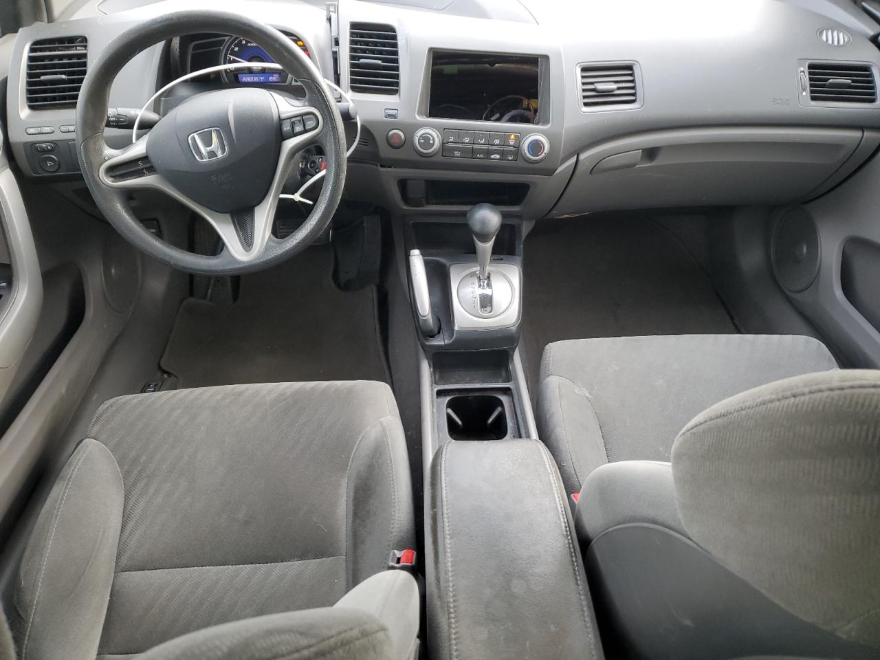 2011 Honda Civic - Image 8