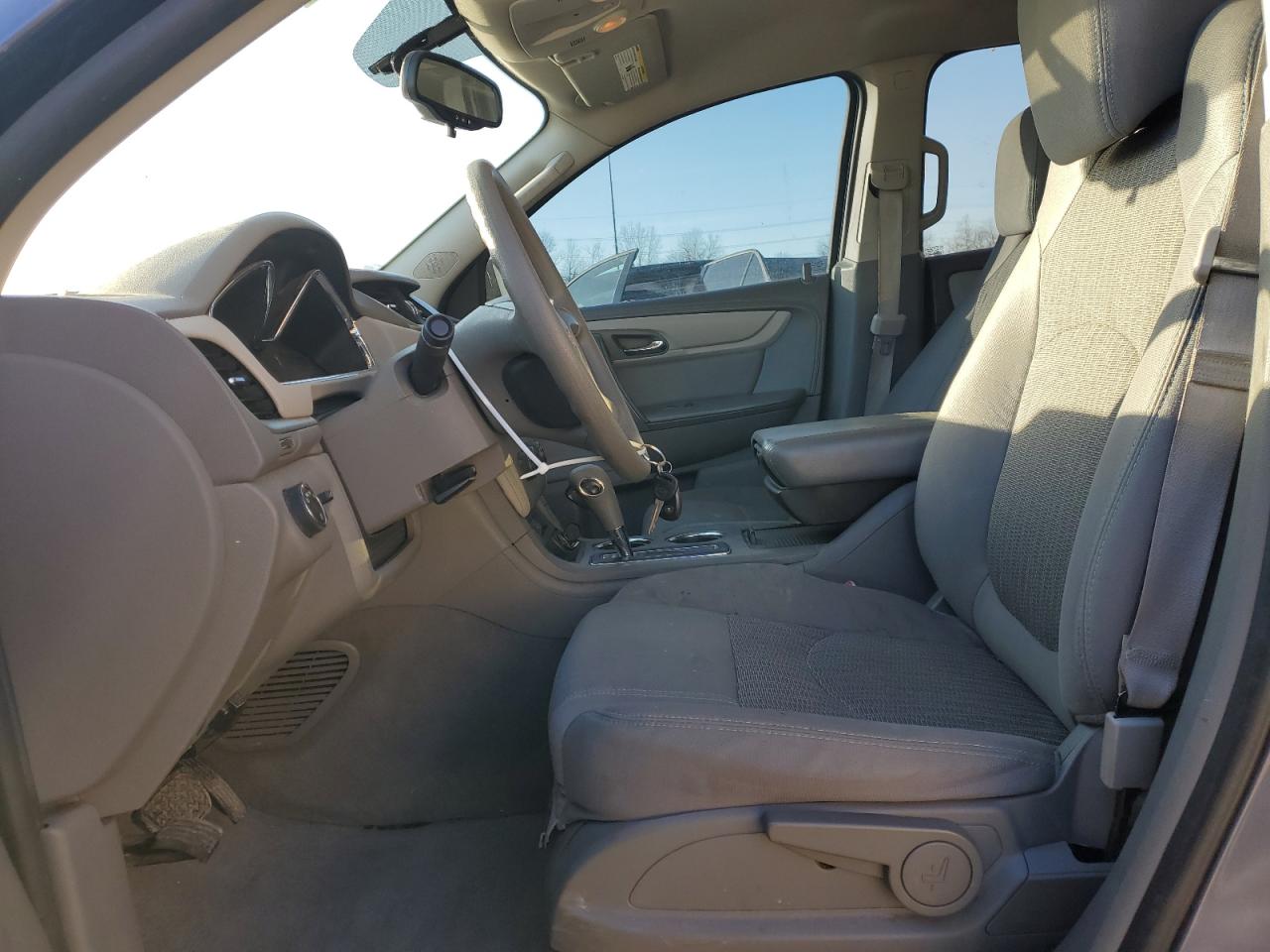 2014 Chevrolet Traverse - Image 7