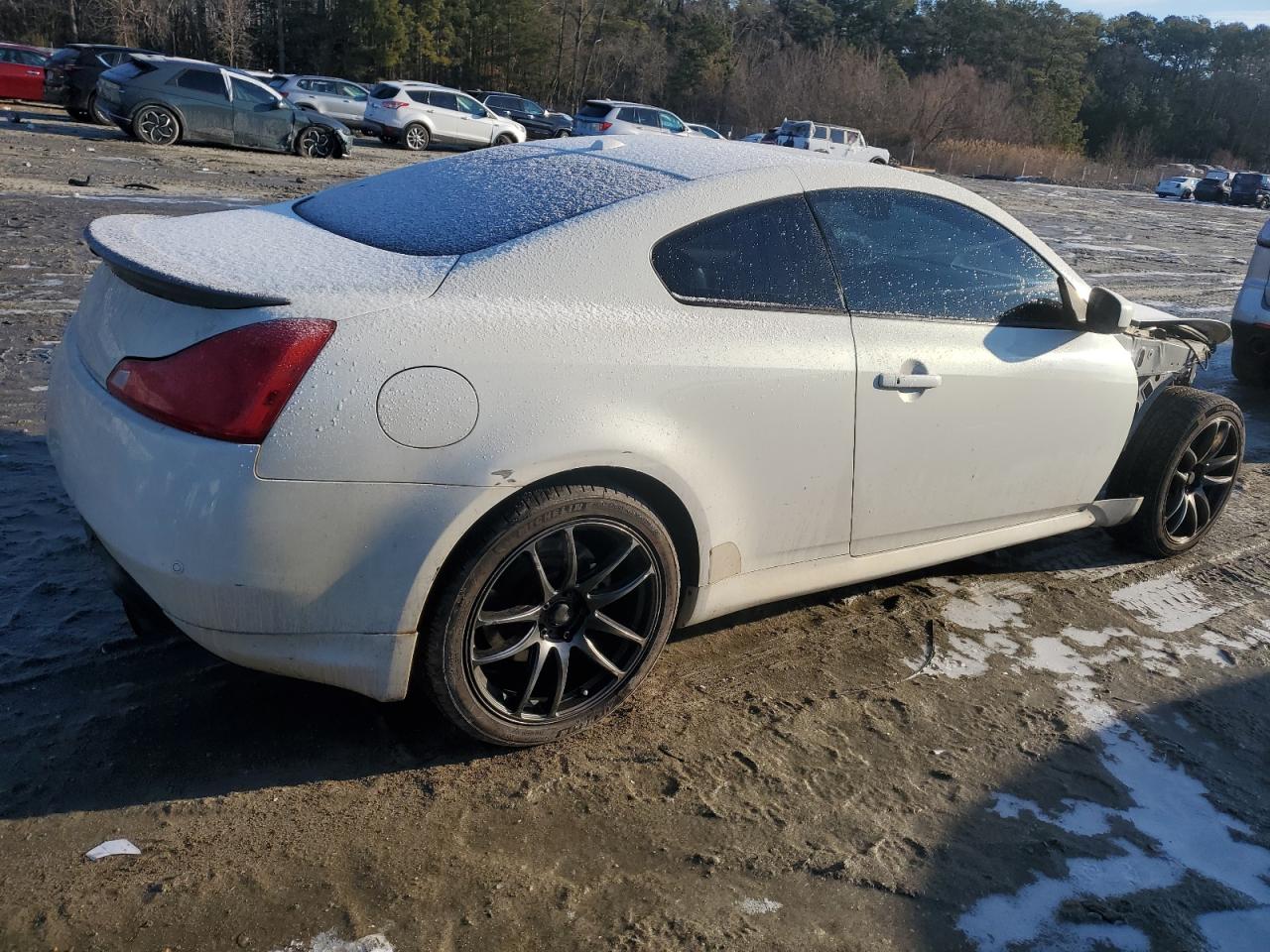 2011 Infiniti G - Image 3