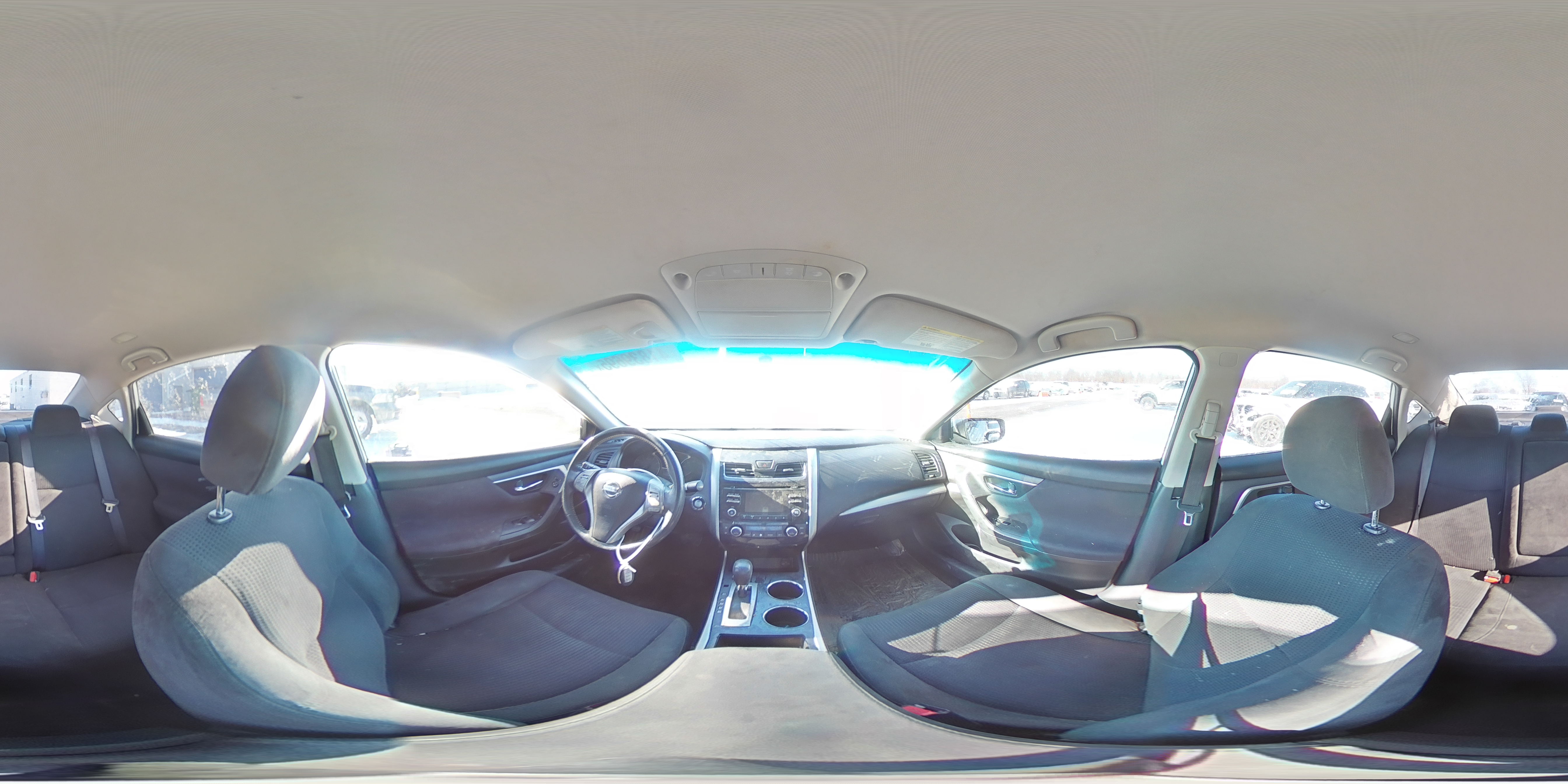 2015 Nissan Altima - Image 14