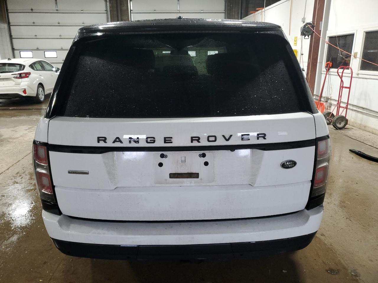 2015 Land Rover Range Rover - Image 6
