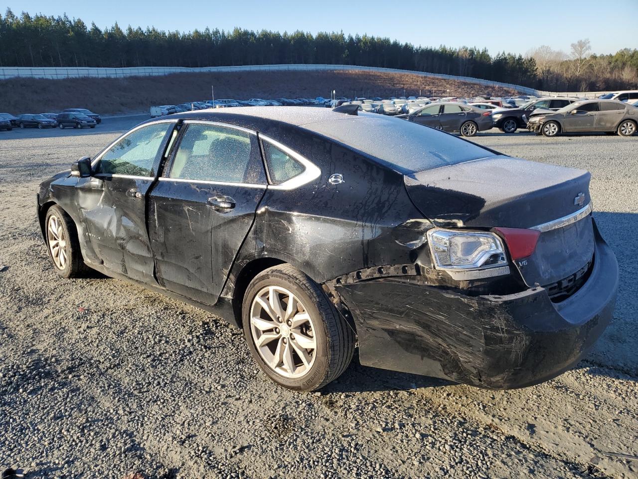 2018 Chevrolet Impala - Image 2