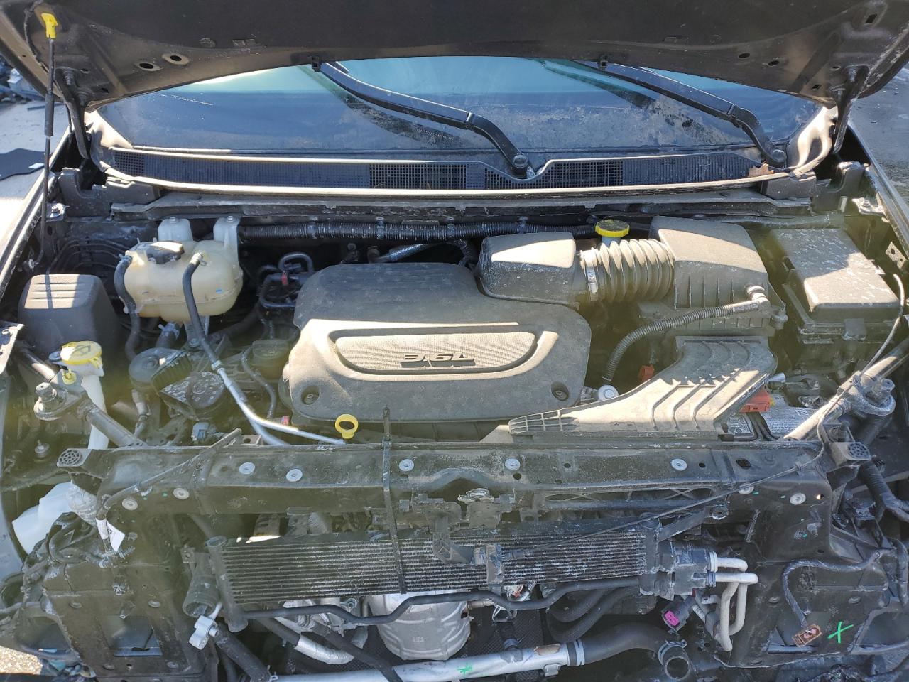 2022 Chrysler Pacifica - Image 12