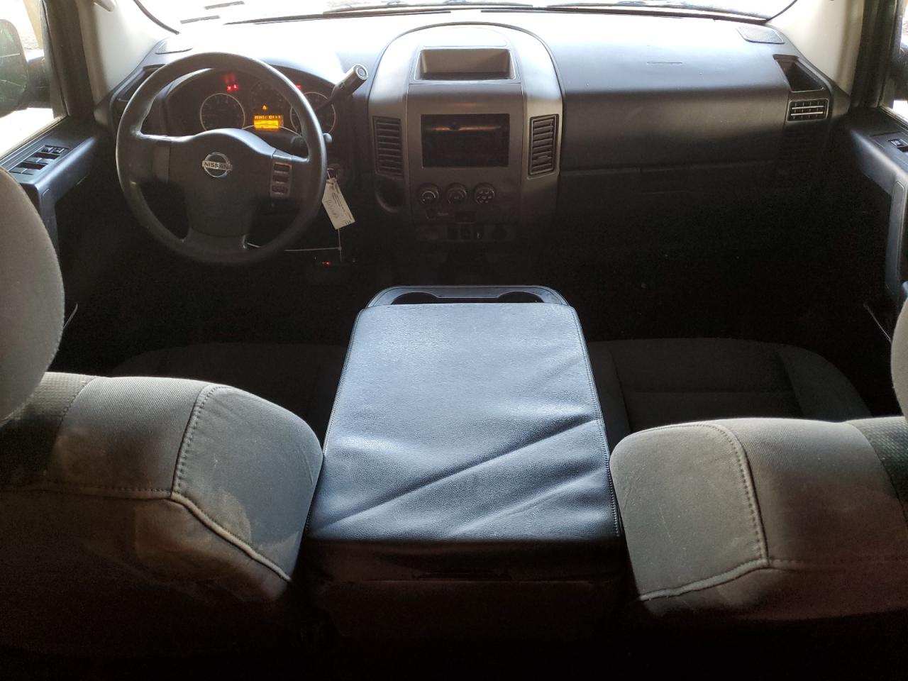 2008 Nissan Titan - Image 8