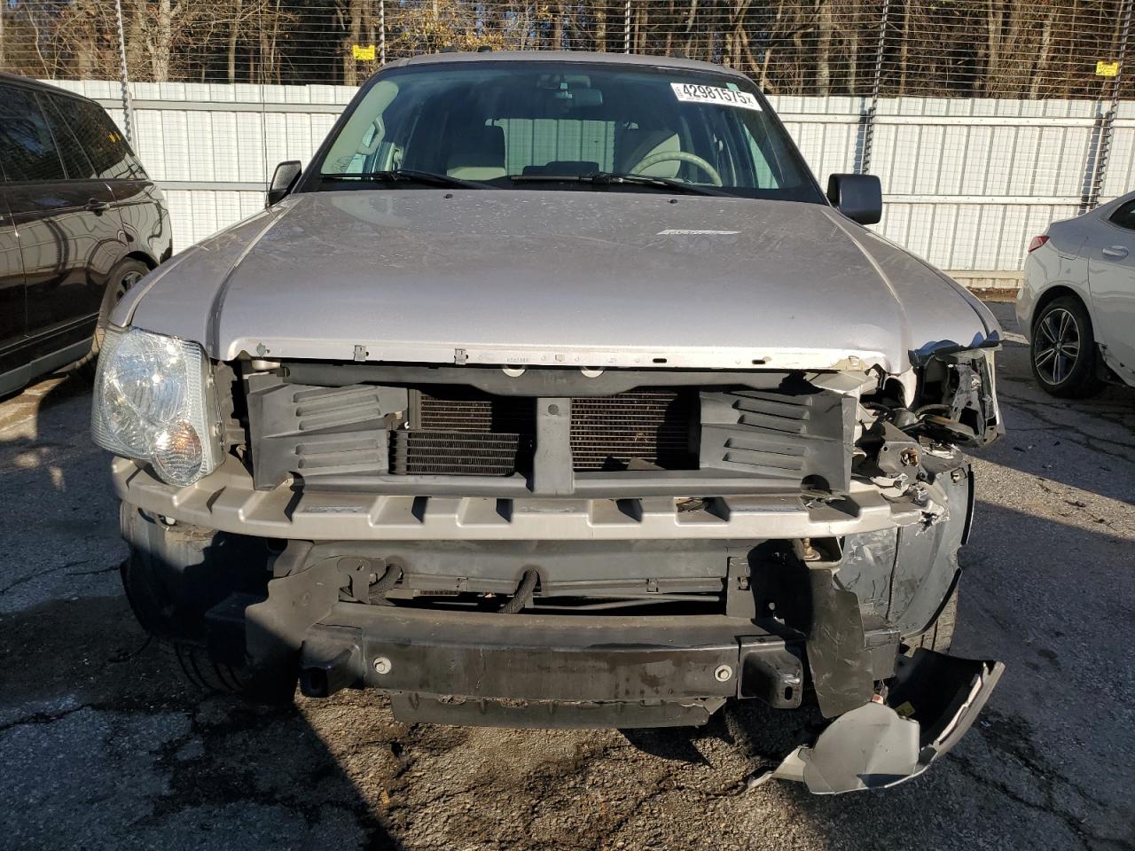 2006 Ford Explorer - Image 5