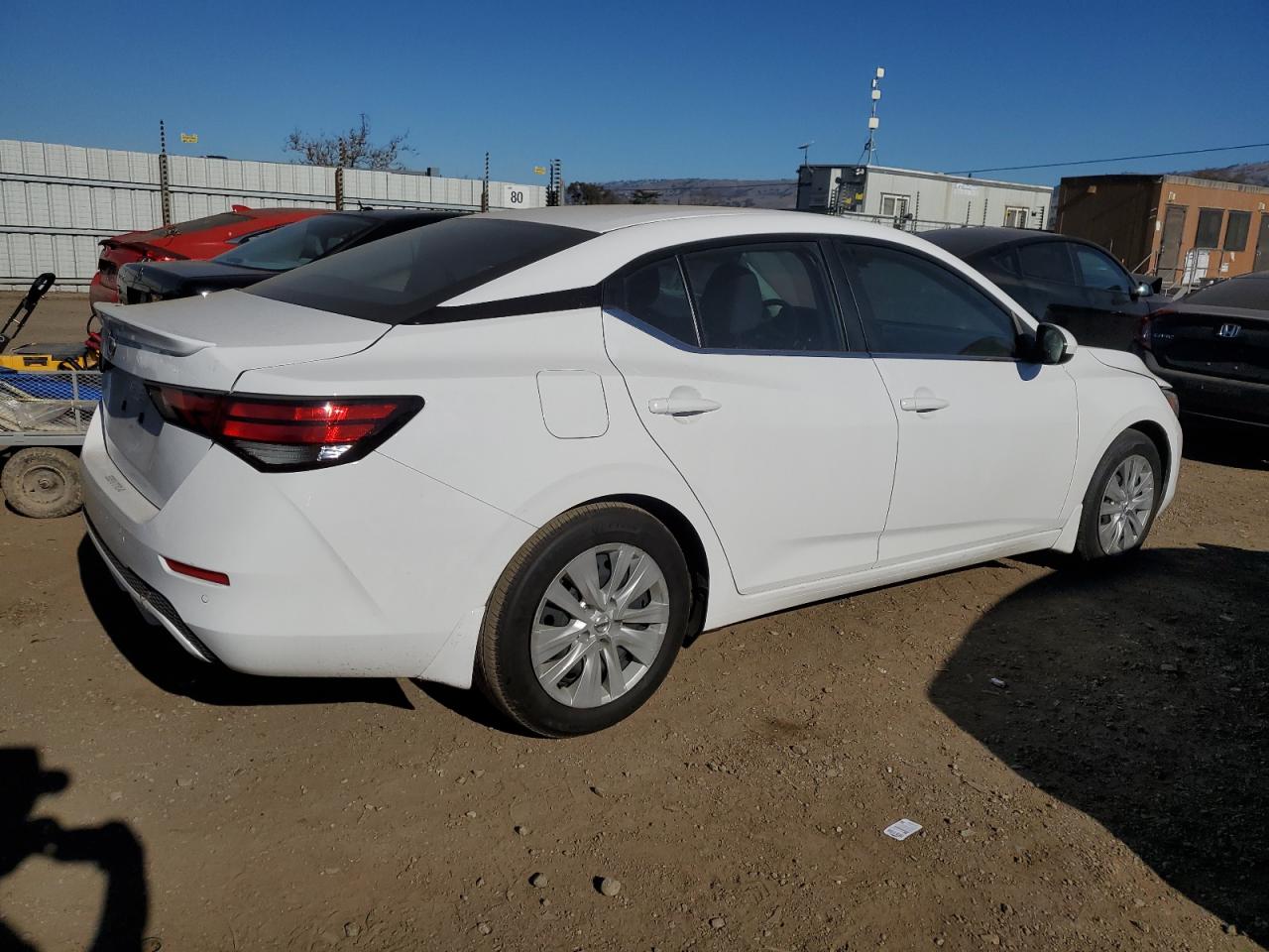 2021 Nissan Sentra - Image 3