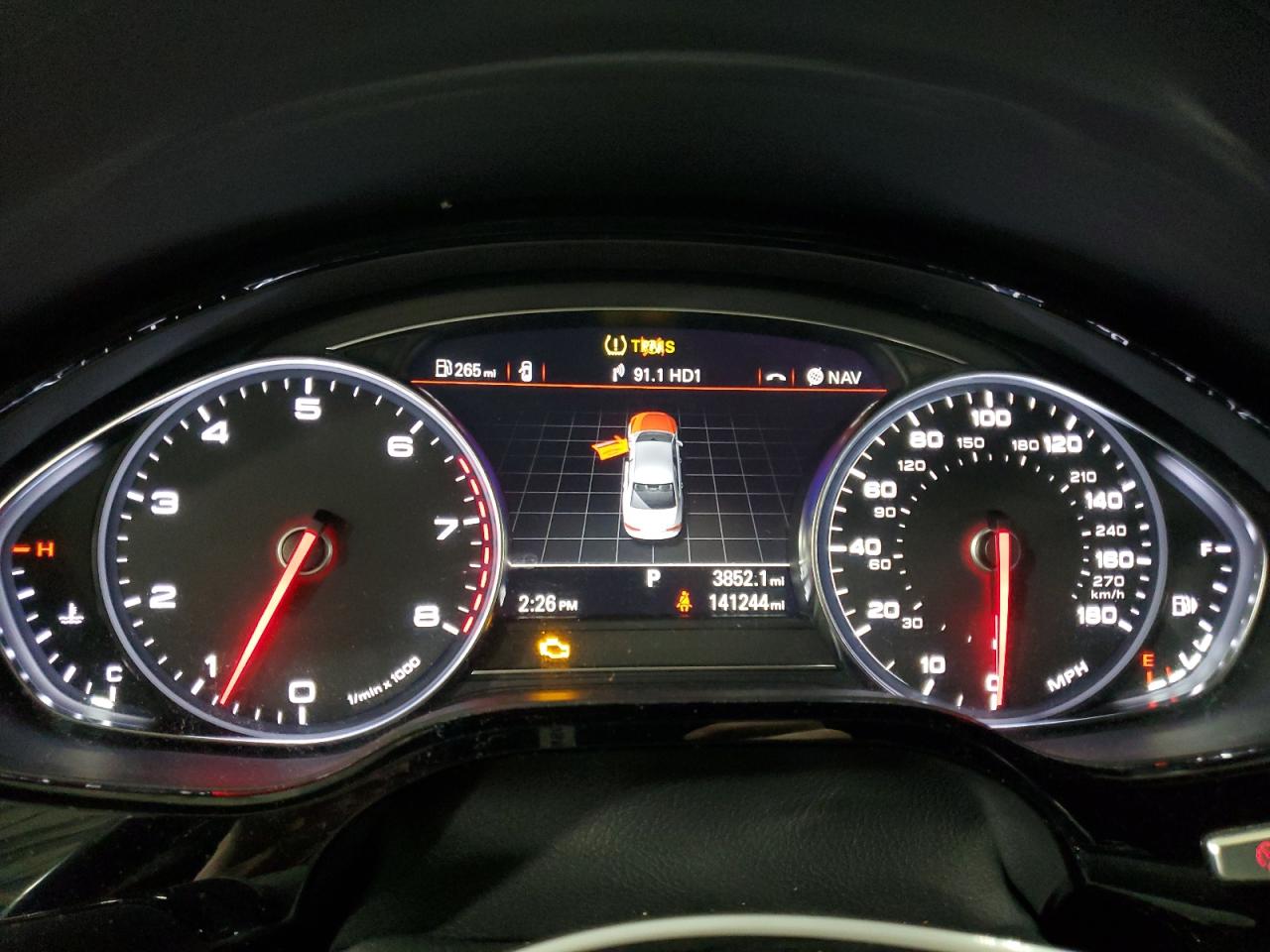 2014 Audi A8 - Image 9