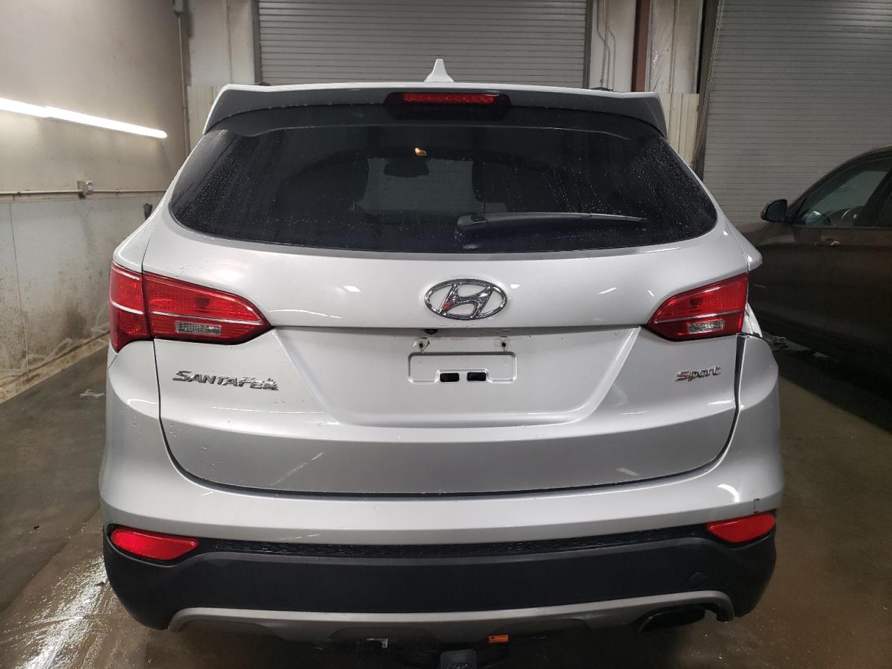 2015 Hyundai Santa Fe - Image 6