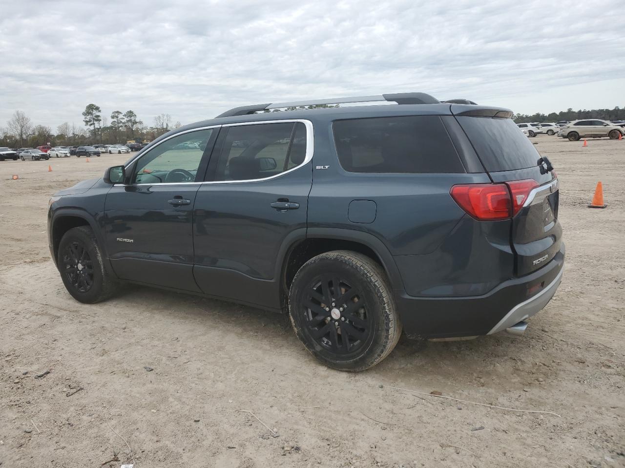 VIN 1GKKNMLS3KZ244288 2019 GMC ACADIA no.2