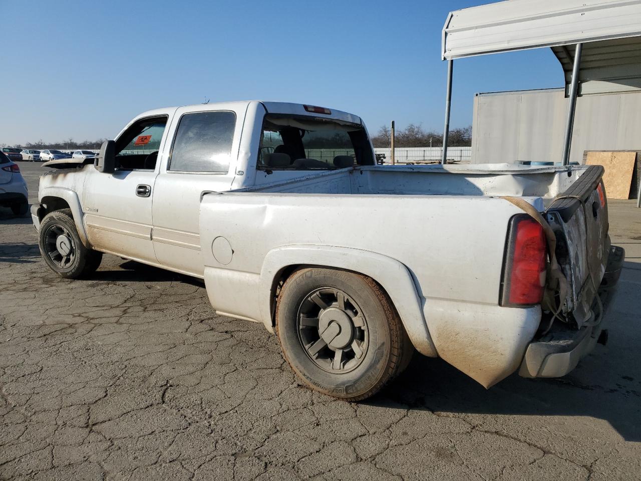 2004 Chevrolet Silverado - Image 2
