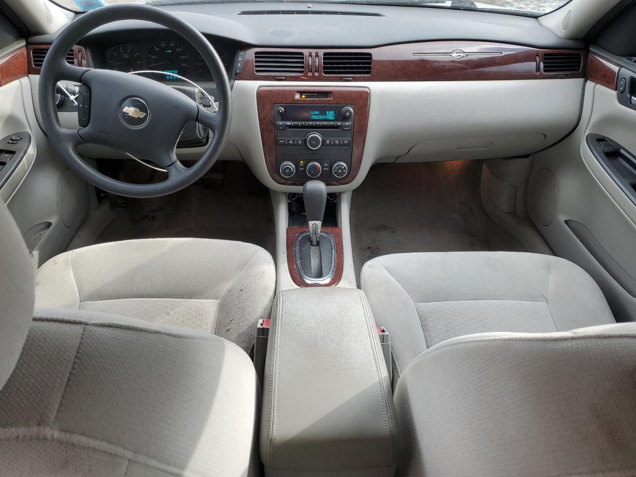 2008 Chevrolet Impala - Image 8
