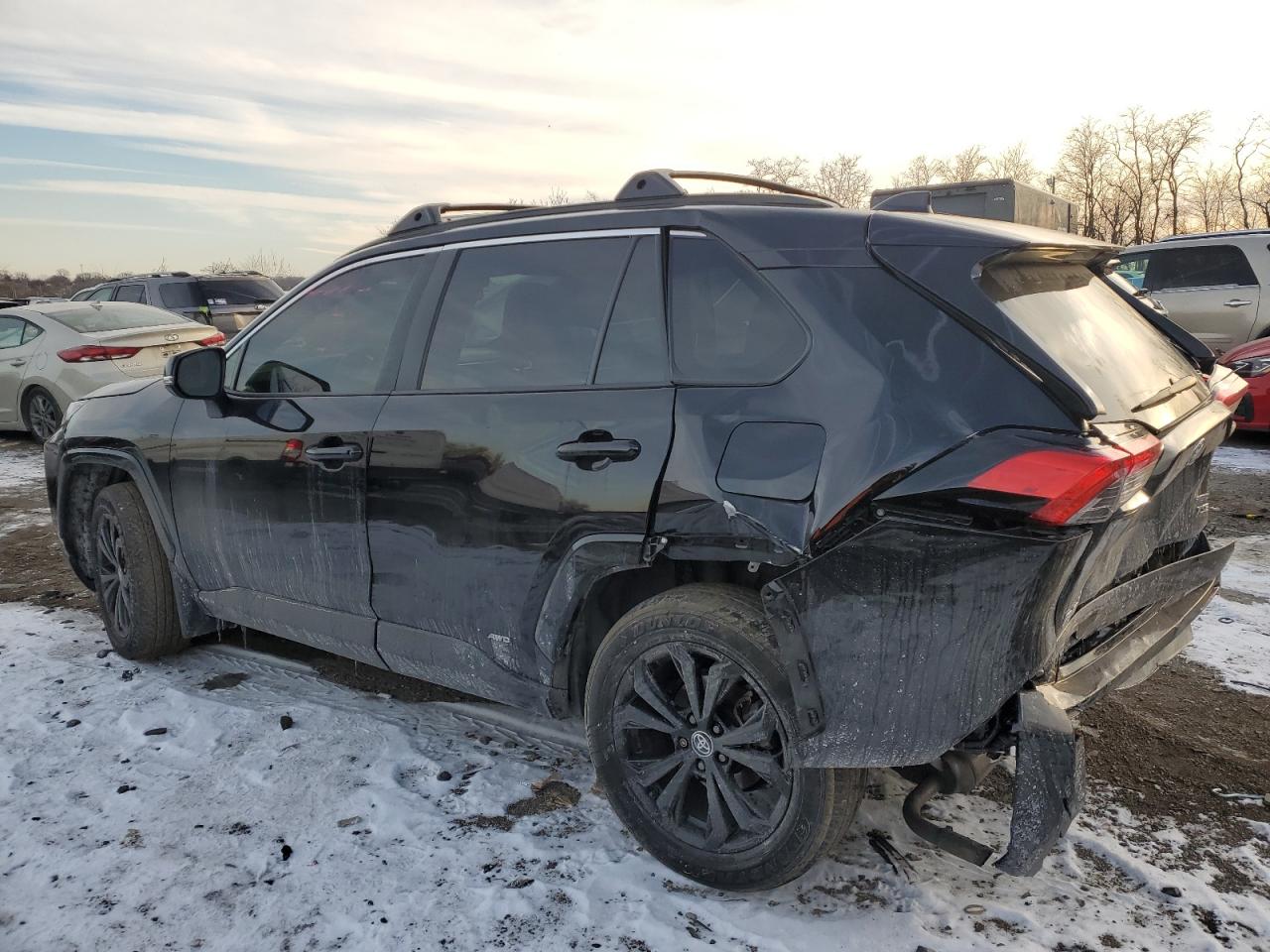 2022 Toyota RAV 4 - Image 2