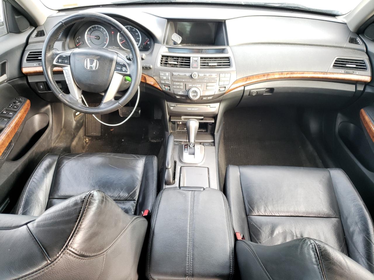 2011 Honda Accord - Image 8