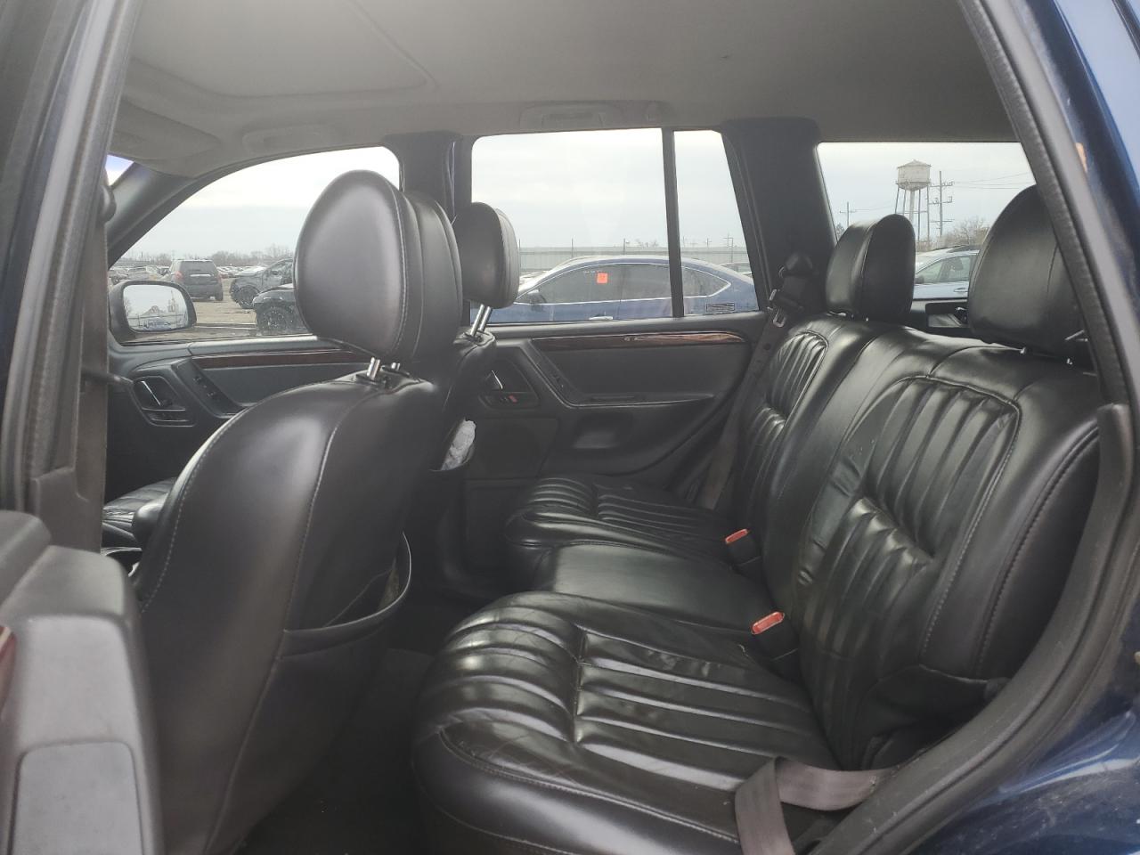 2000 Jeep Grand Cherokee - Image 11