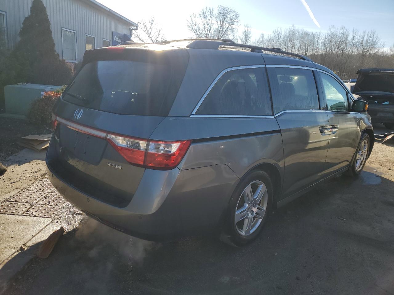 2012 Honda Odyssey - Image 3