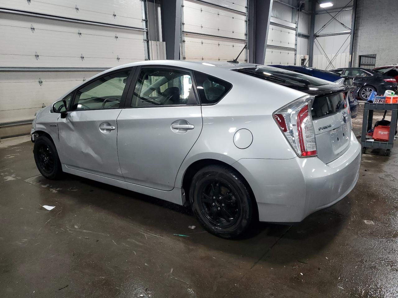 2012 Toyota Prius - Image 2