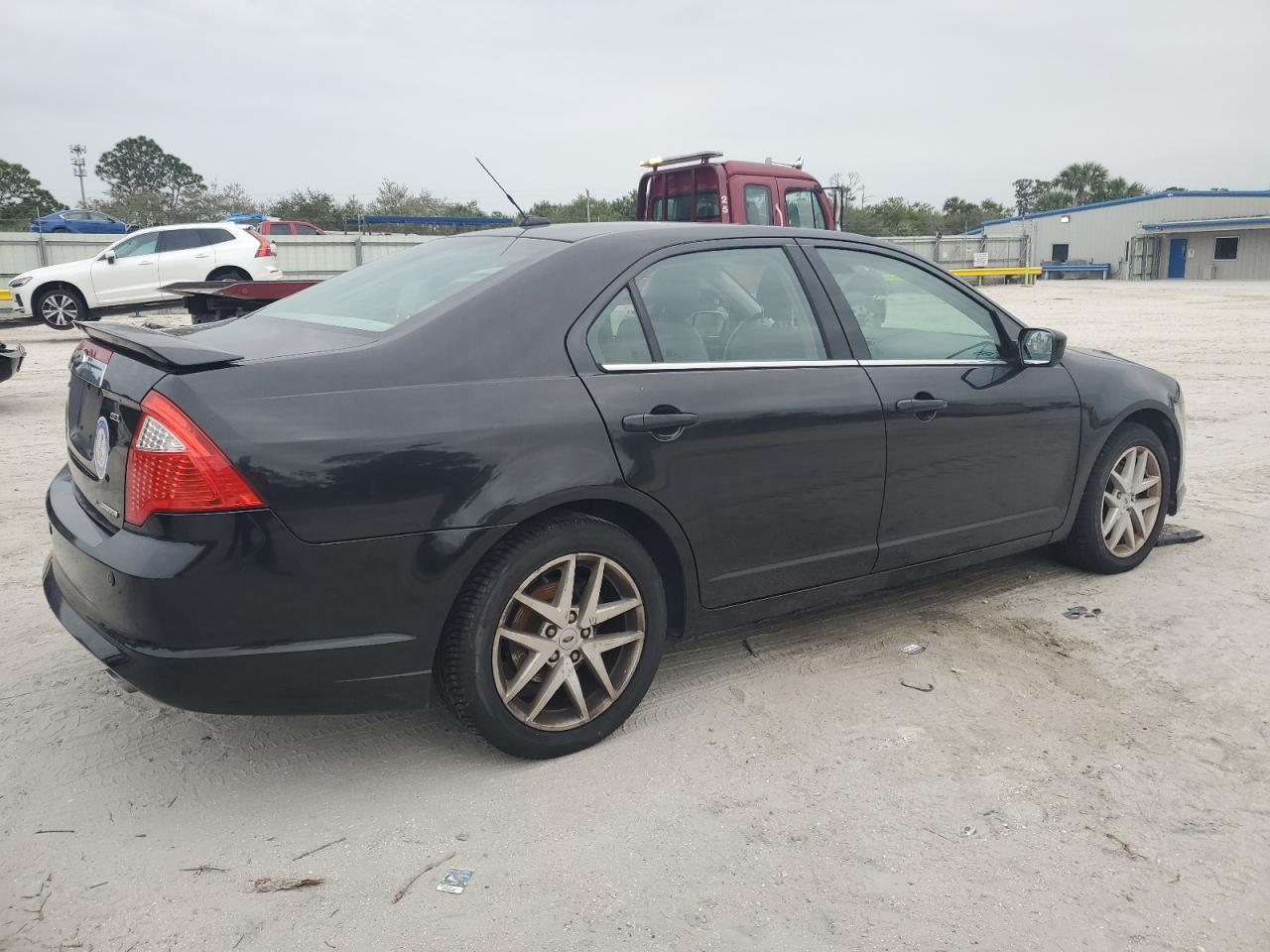 2012 Ford Fusion - Image 3