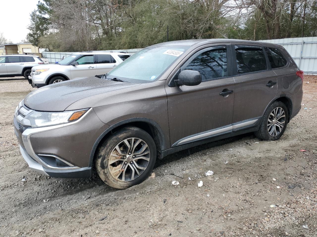 2018 Mitsubishi Outlander - Image 1