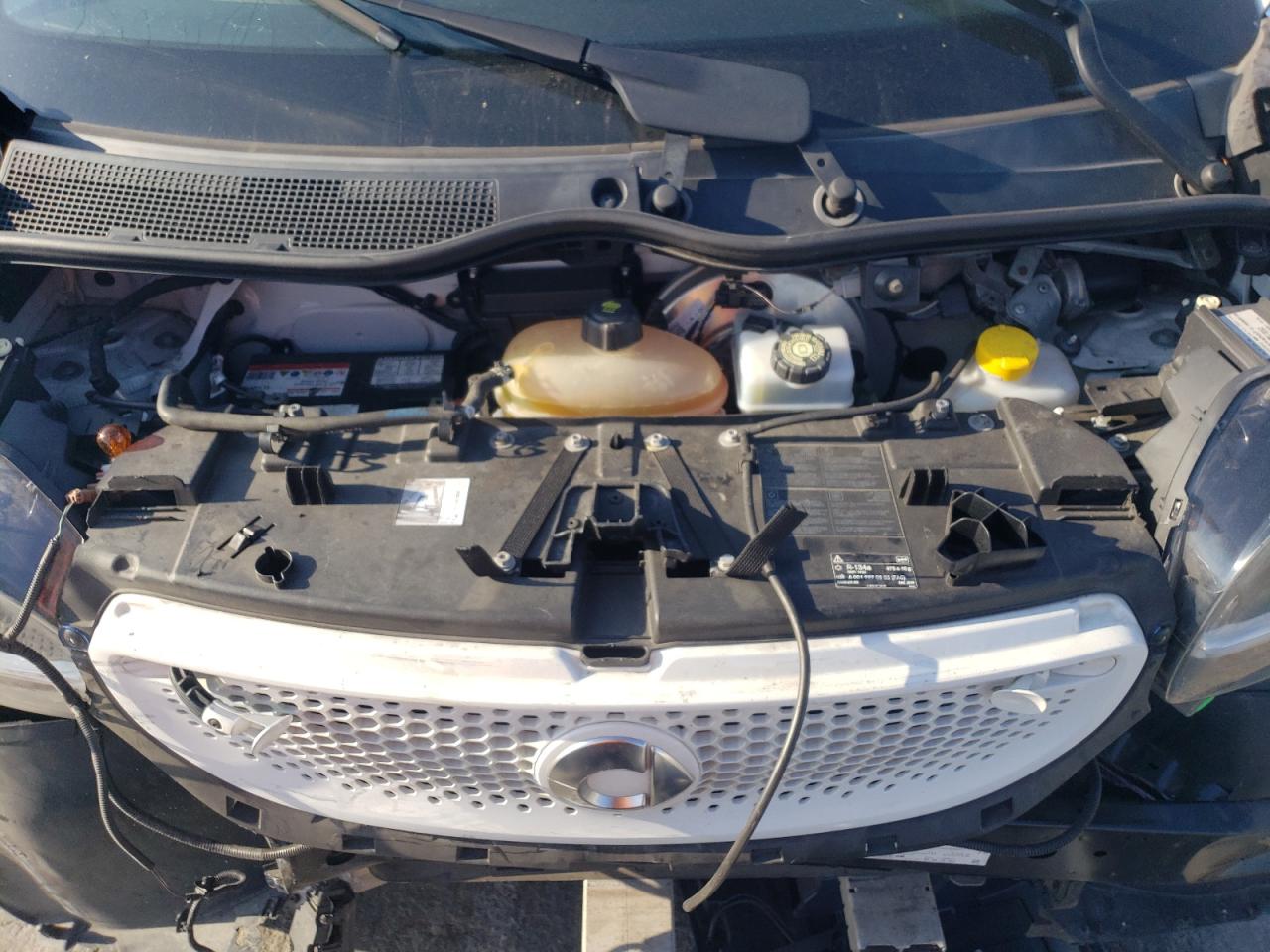 2016 Smart Fortwo - Image 11