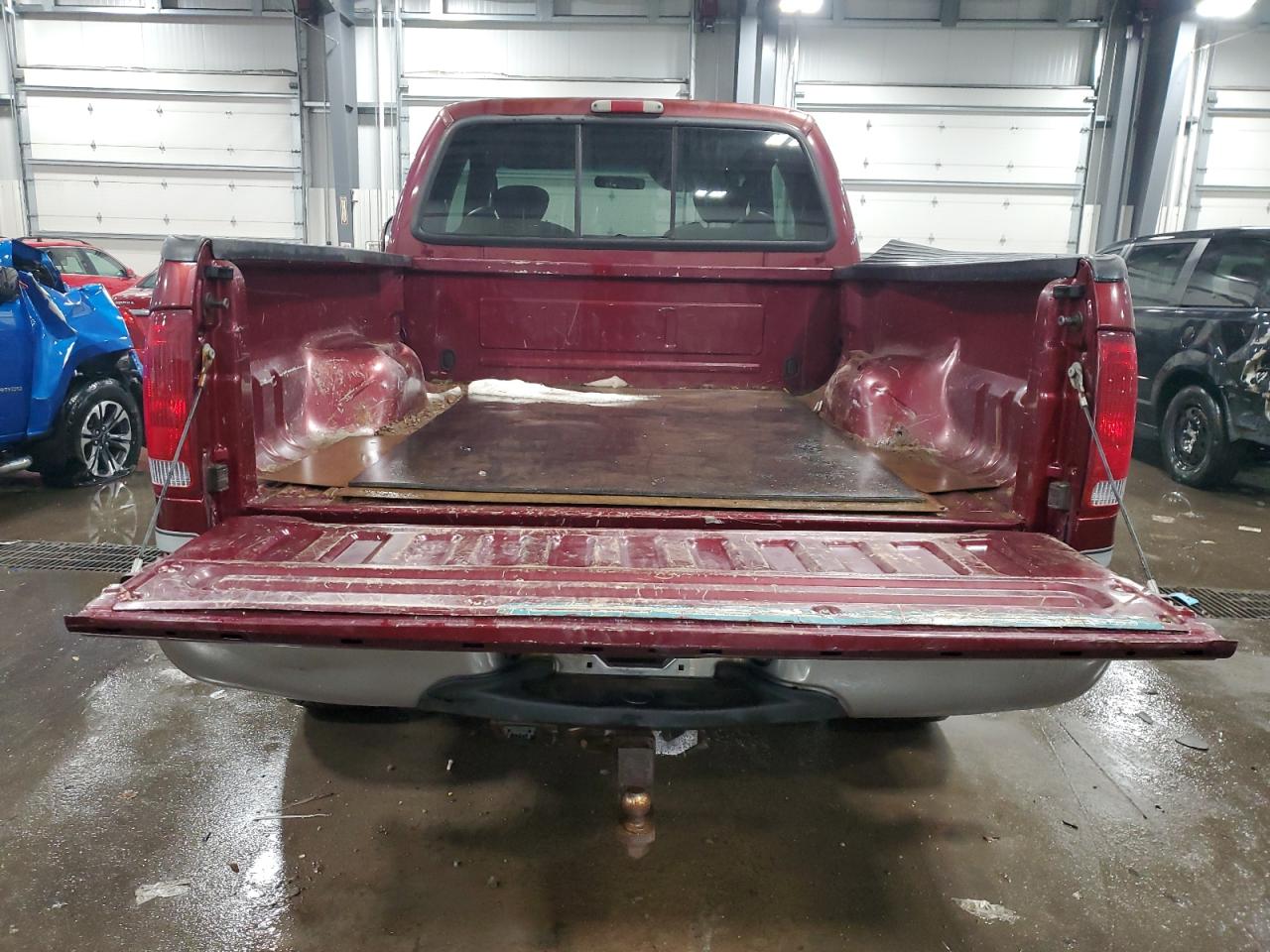 2004 Ford F250 - Image 6