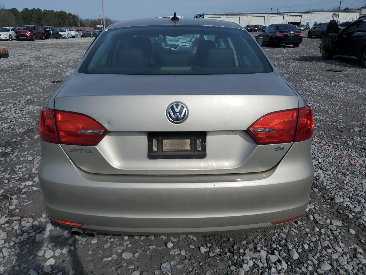 2014 Volkswagen Jetta - Image 6