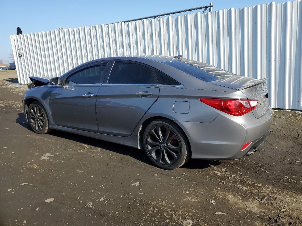 2014 Hyundai Sonata - Image 2