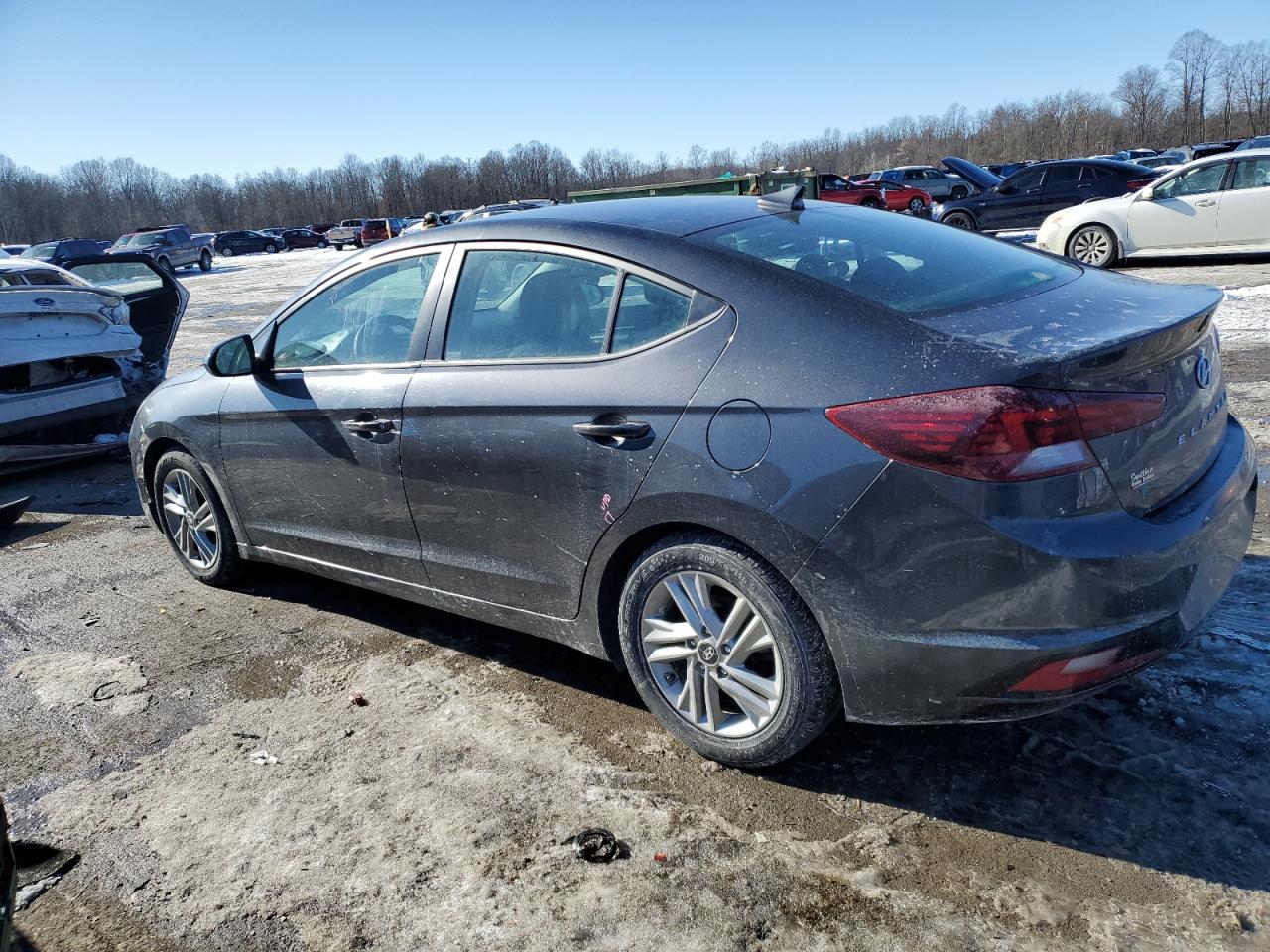 2020 Hyundai Elantra - Image 2