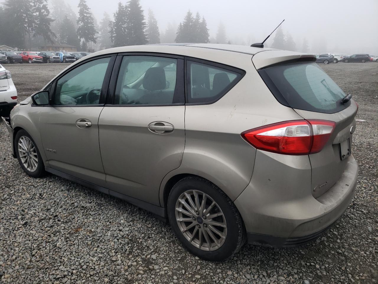 VIN 1FADP5AU6FL120362 2015 FORD CMAX no.2