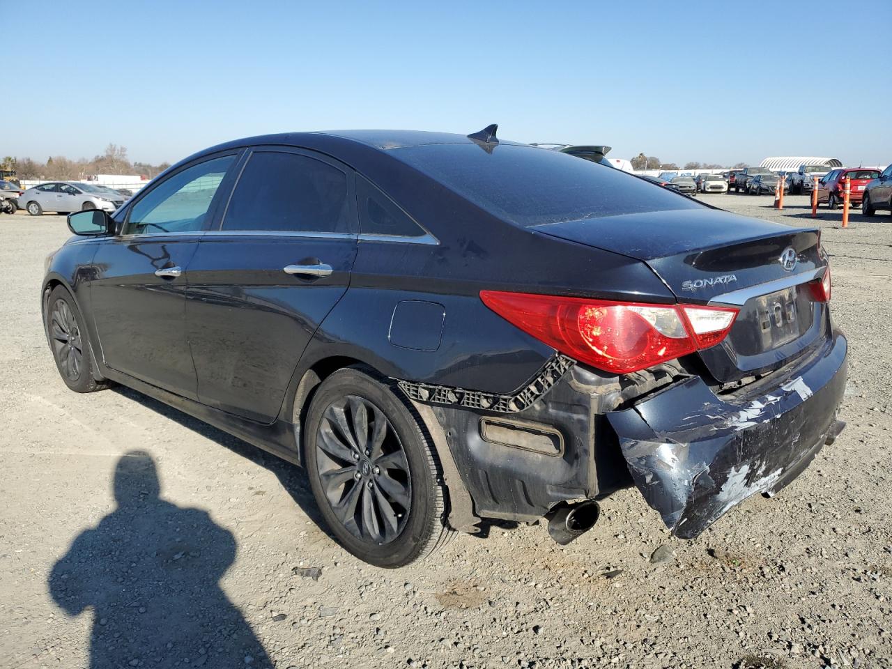 2011 Hyundai Sonata - Image 2