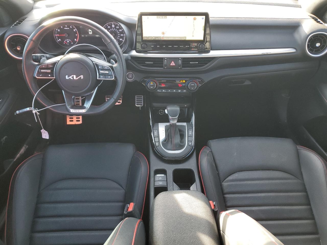 2023 Kia Forte - Image 8