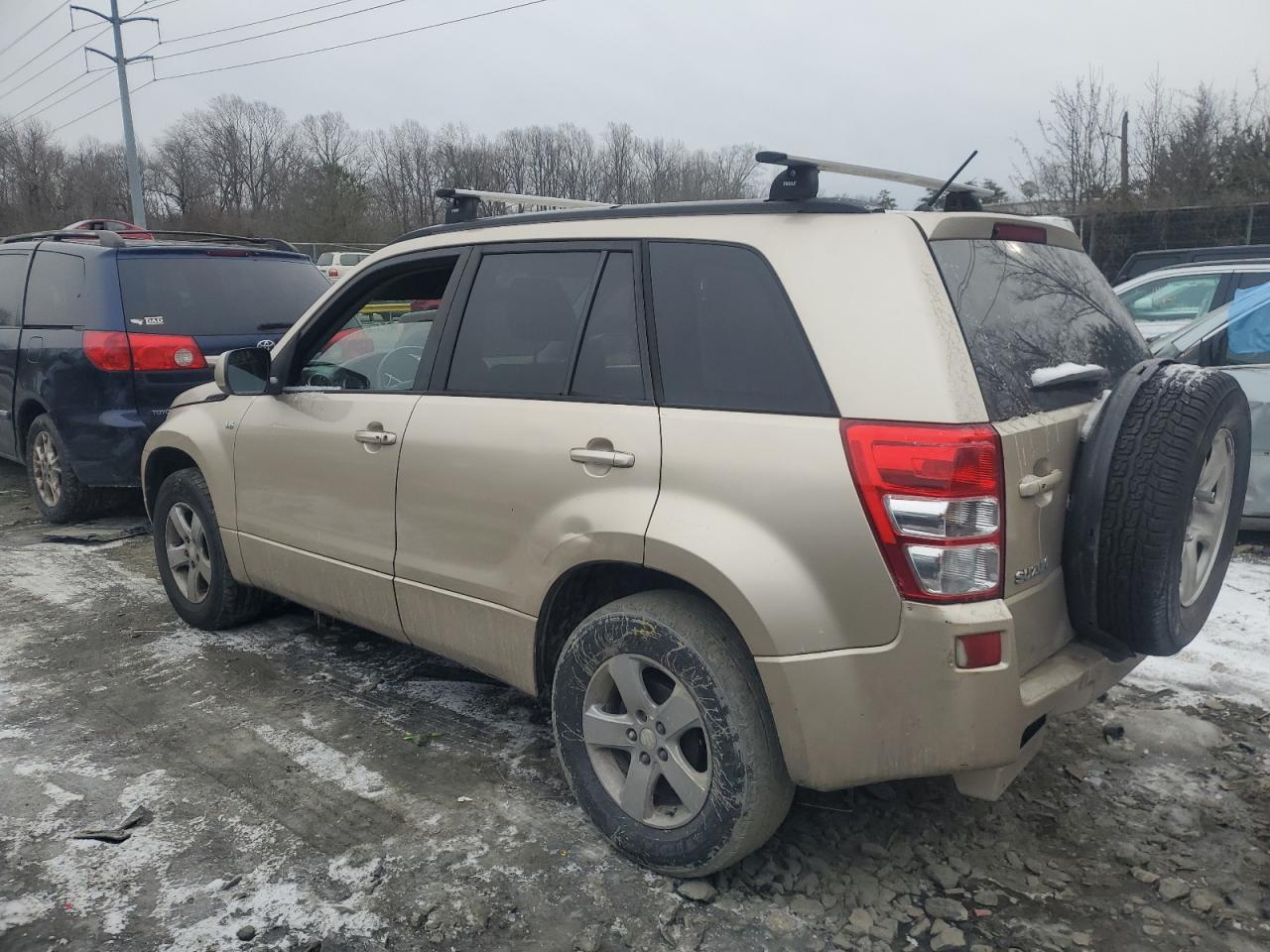 2006 Suzuki Grand Vitara - Image 2