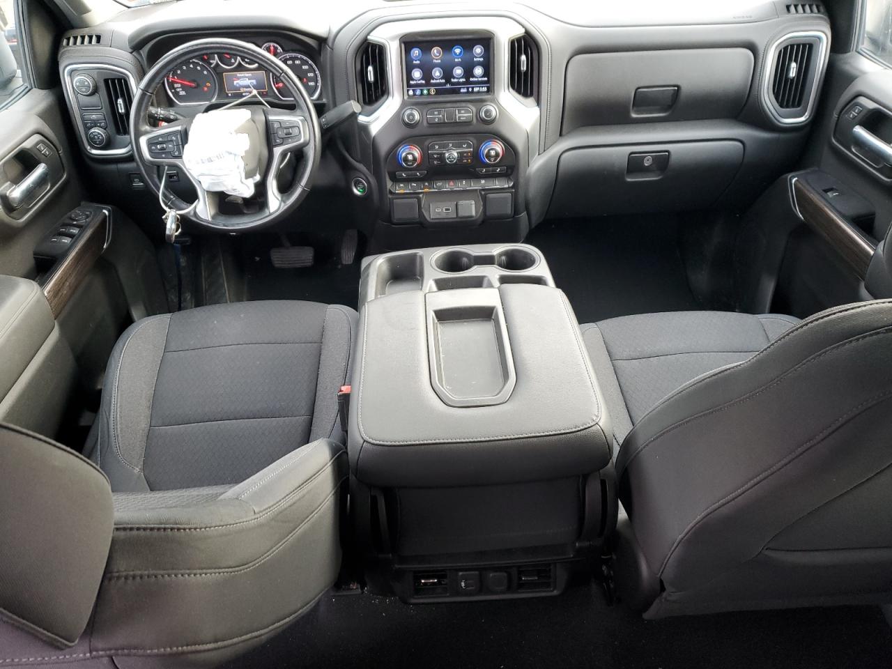 2019 Chevrolet Silverado - Image 8