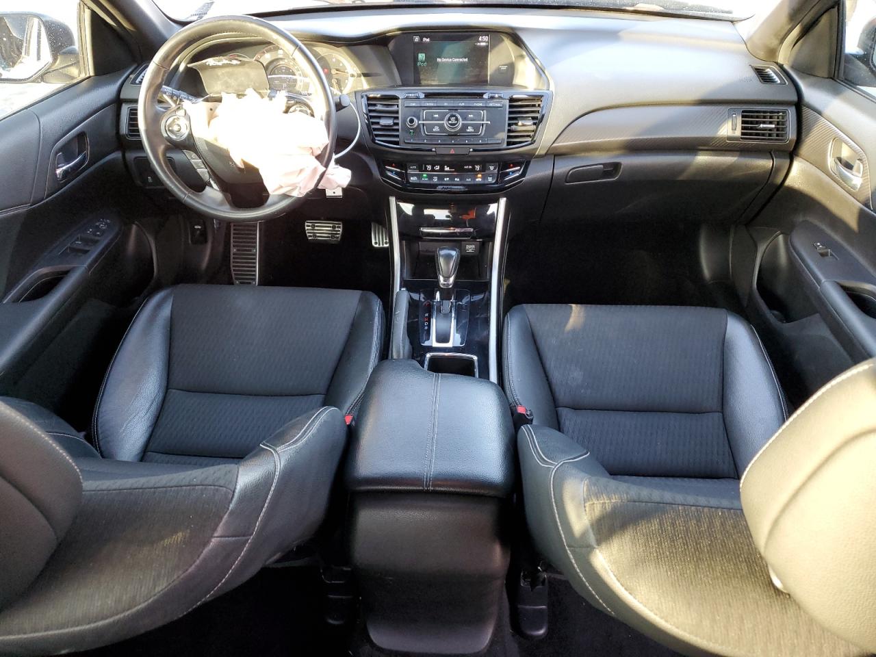 2017 Honda Accord - Image 8