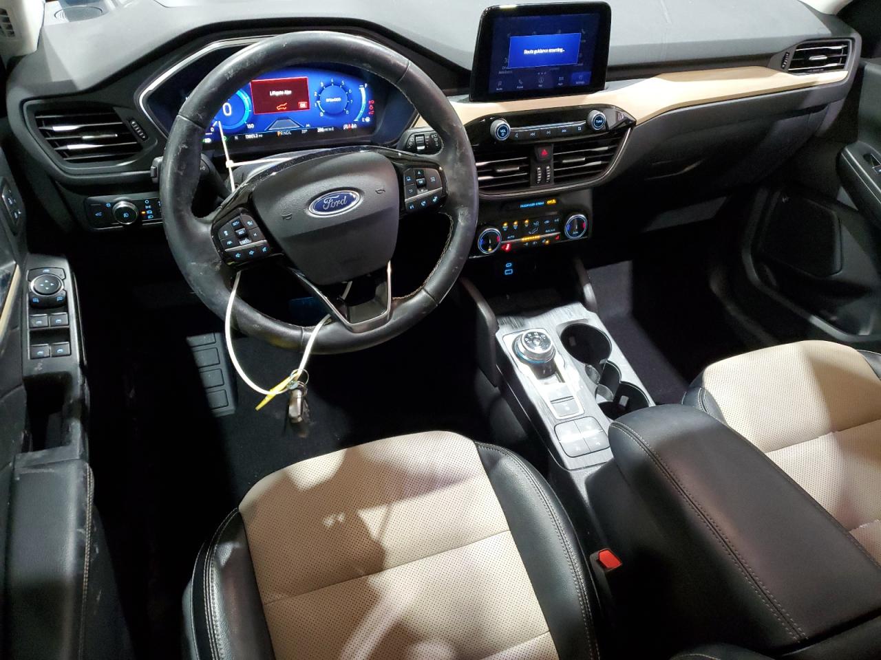 2022 Ford Escape - Image 8