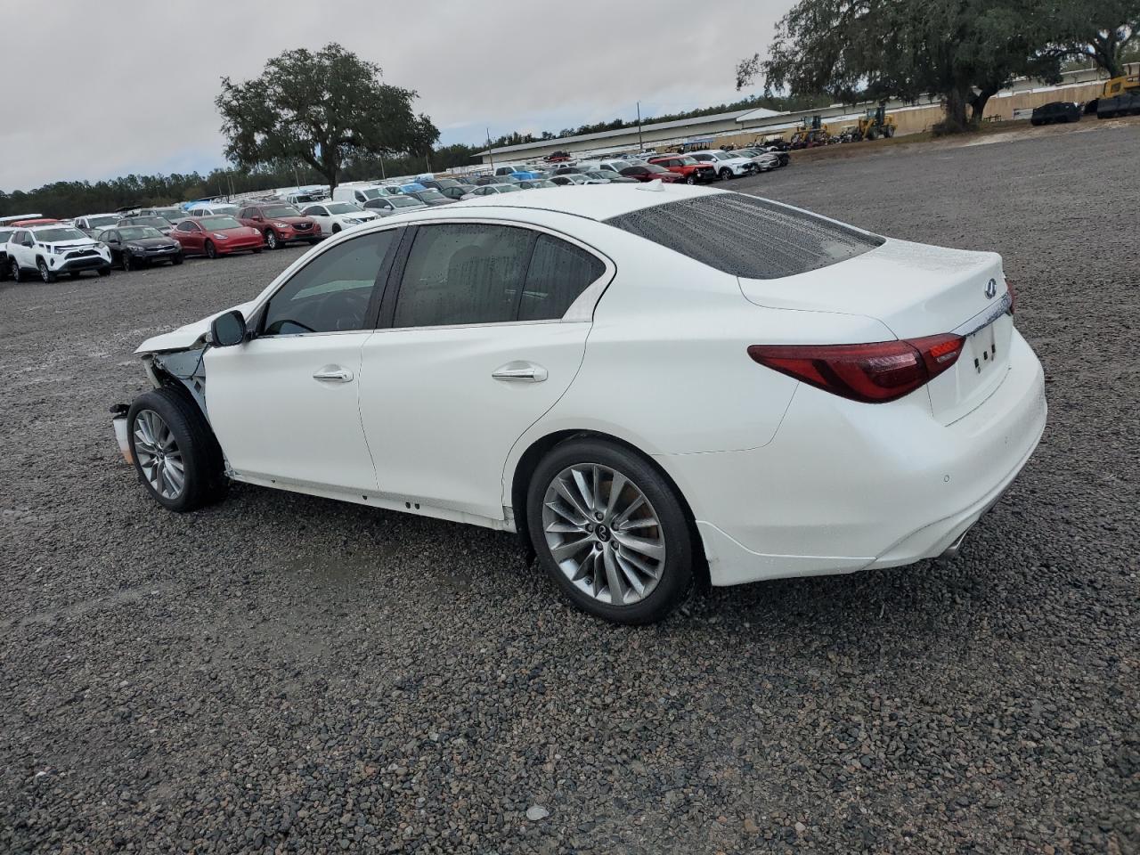 2019 Infiniti Q50 - Image 2