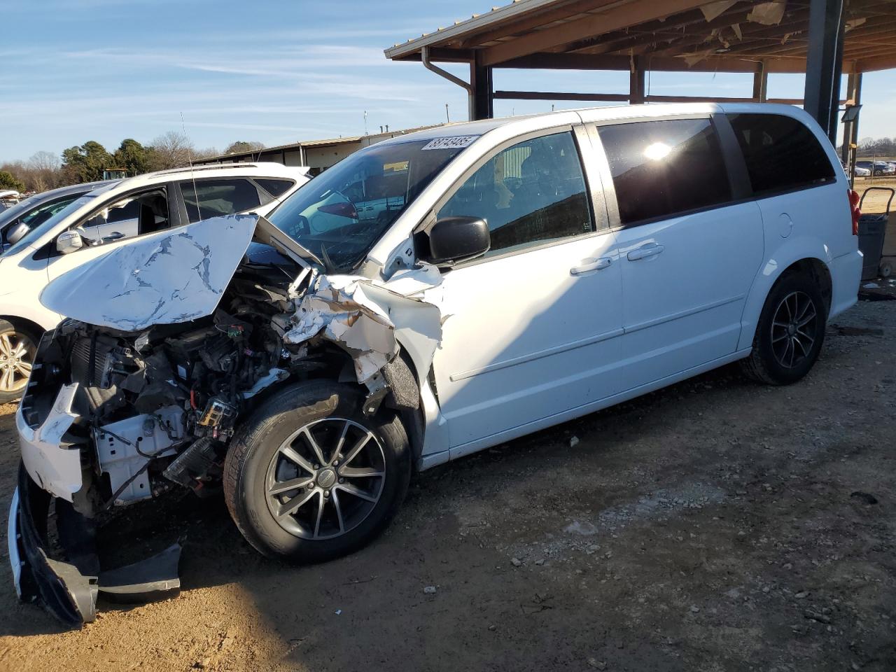 2015 Dodge Caravan - Image 1