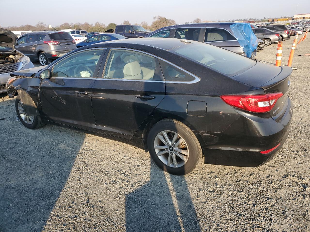2016 Hyundai Sonata - Image 2