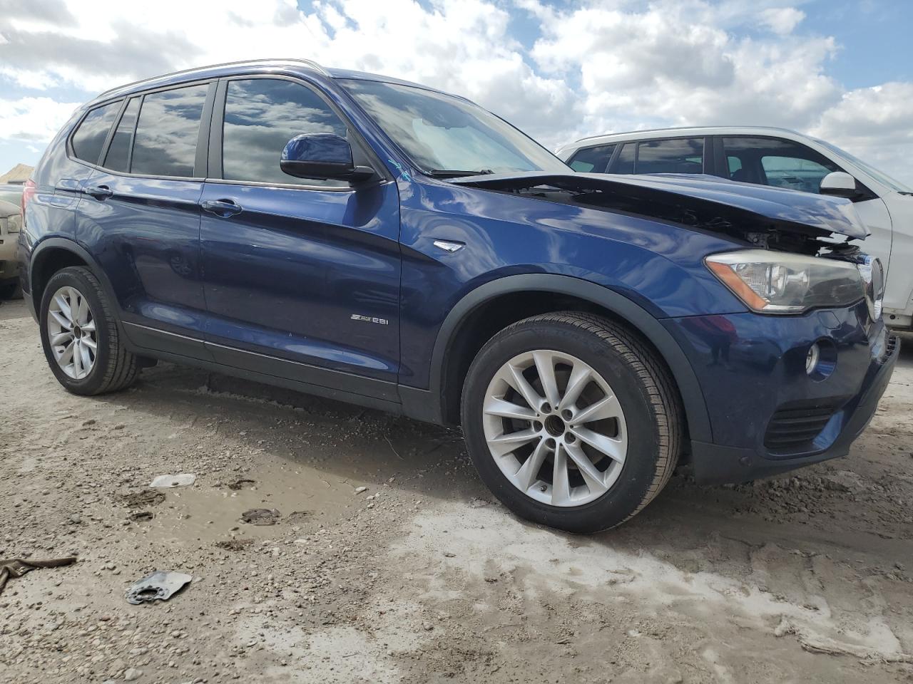 2017 BMW X3 - Image 4