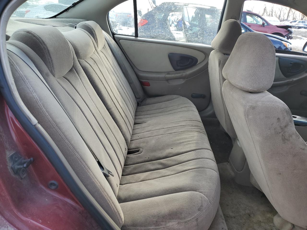 2003 Chevrolet Malibu - Image 10