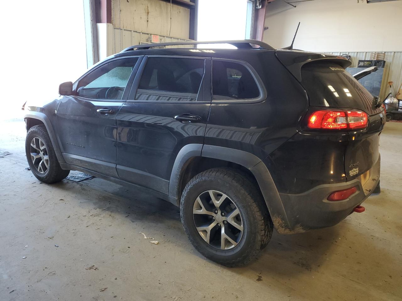 2016 Jeep Cherokee - Image 2