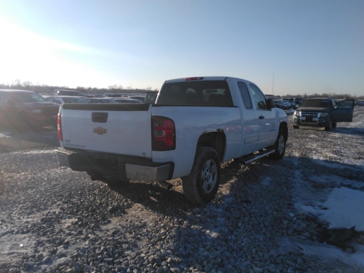 2008 Chevrolet Silverado - Image 3