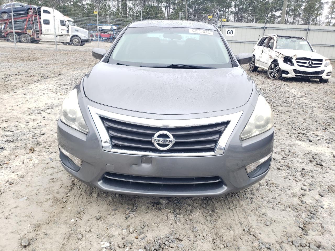 2015 Nissan Altima - Image 5