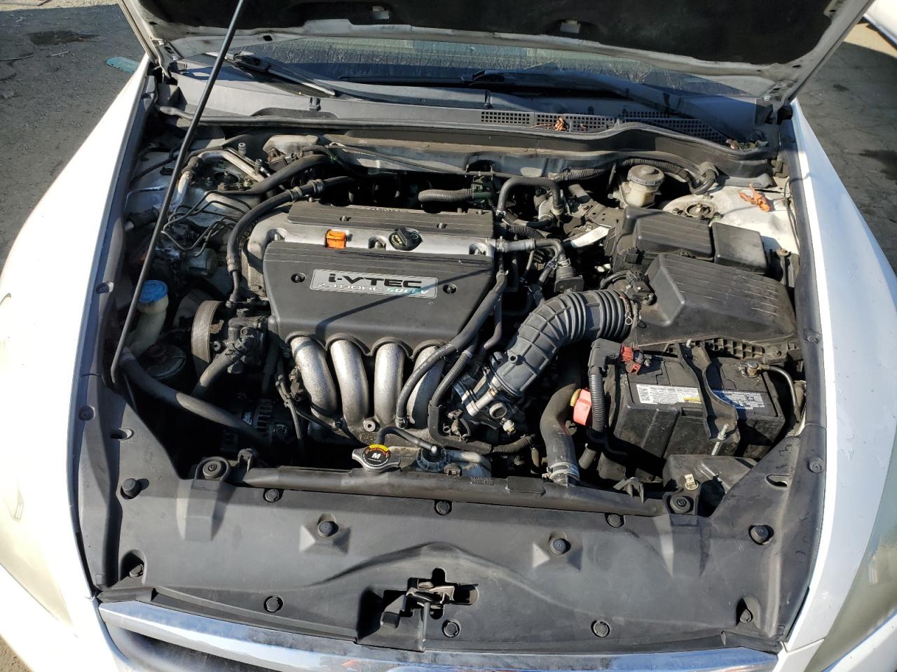 2006 Honda Accord - Image 11