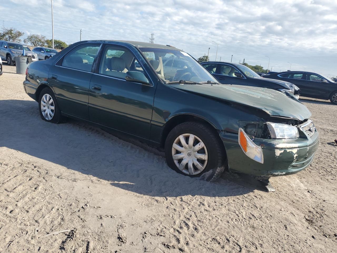 2000 Toyota Camry - Image 4