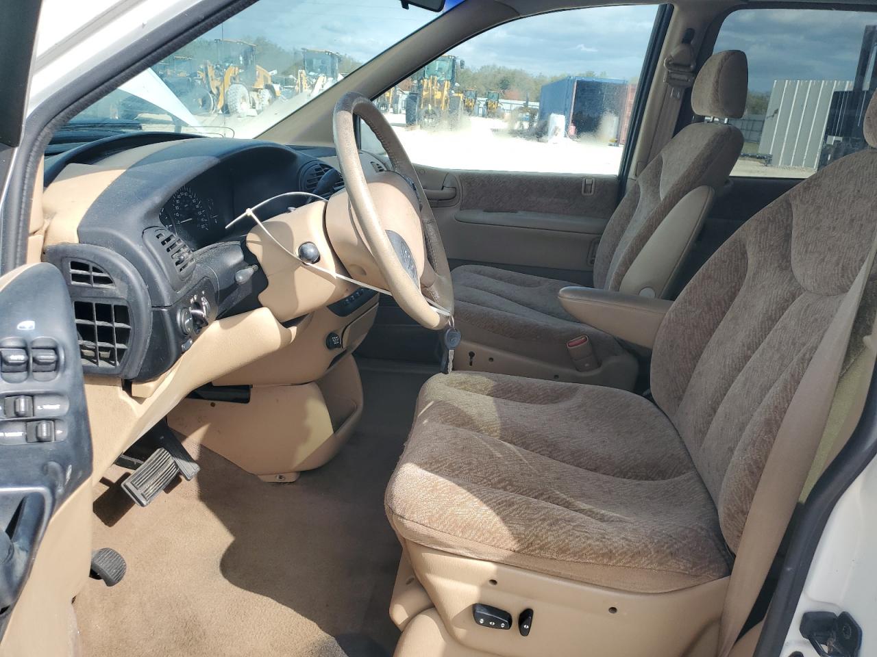 1999 Dodge Caravan - Image 7
