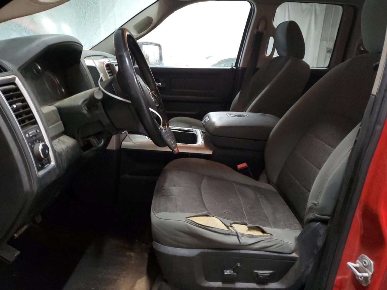 2016 RAM 1500 - Image 7
