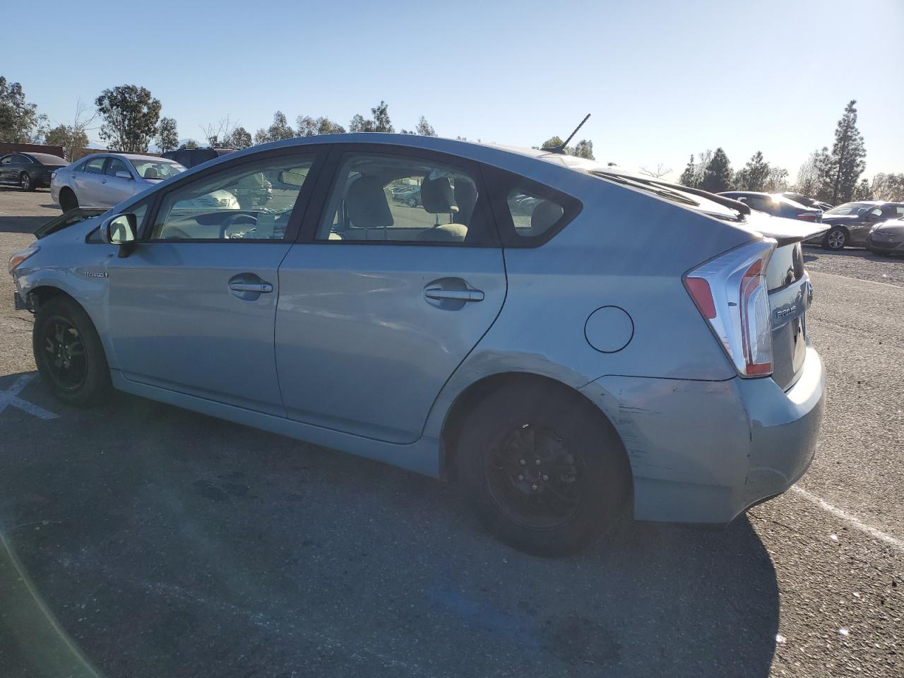2015 Toyota Prius - Image 2